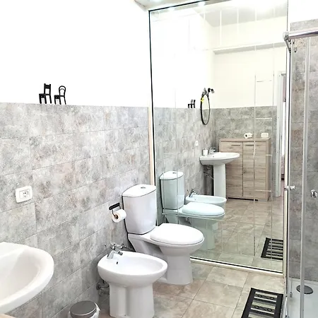 Sally 4* シラクーサ